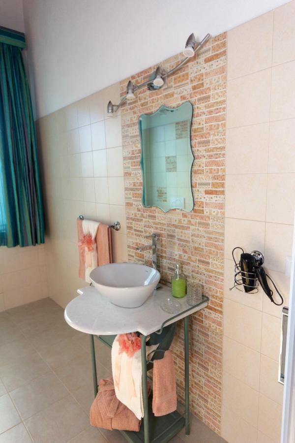 Bed and Breakfast Sole&Mare Quartucciu Exterior foto